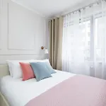 Appartement Ts Gold New Town & Free Private Parking *