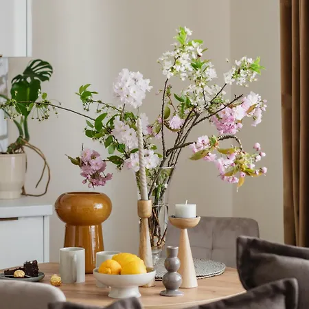 Ts Gold New Town & Free Private Parking