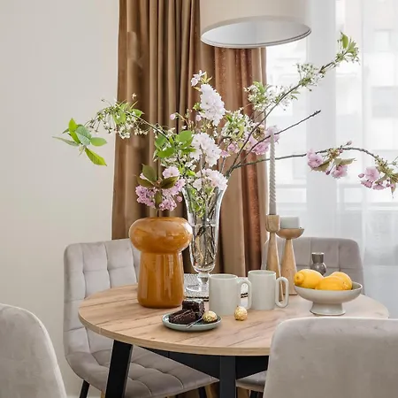 Apartment Ts Gold New Town & Free Private Parking Stettin