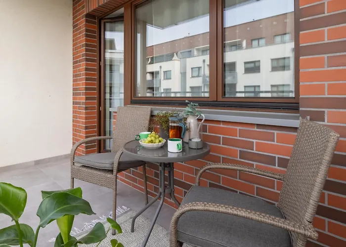 Ts Gold New Town & Free Private Parking